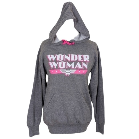 Wonder Woman Hoodie - Picture 4 of 9